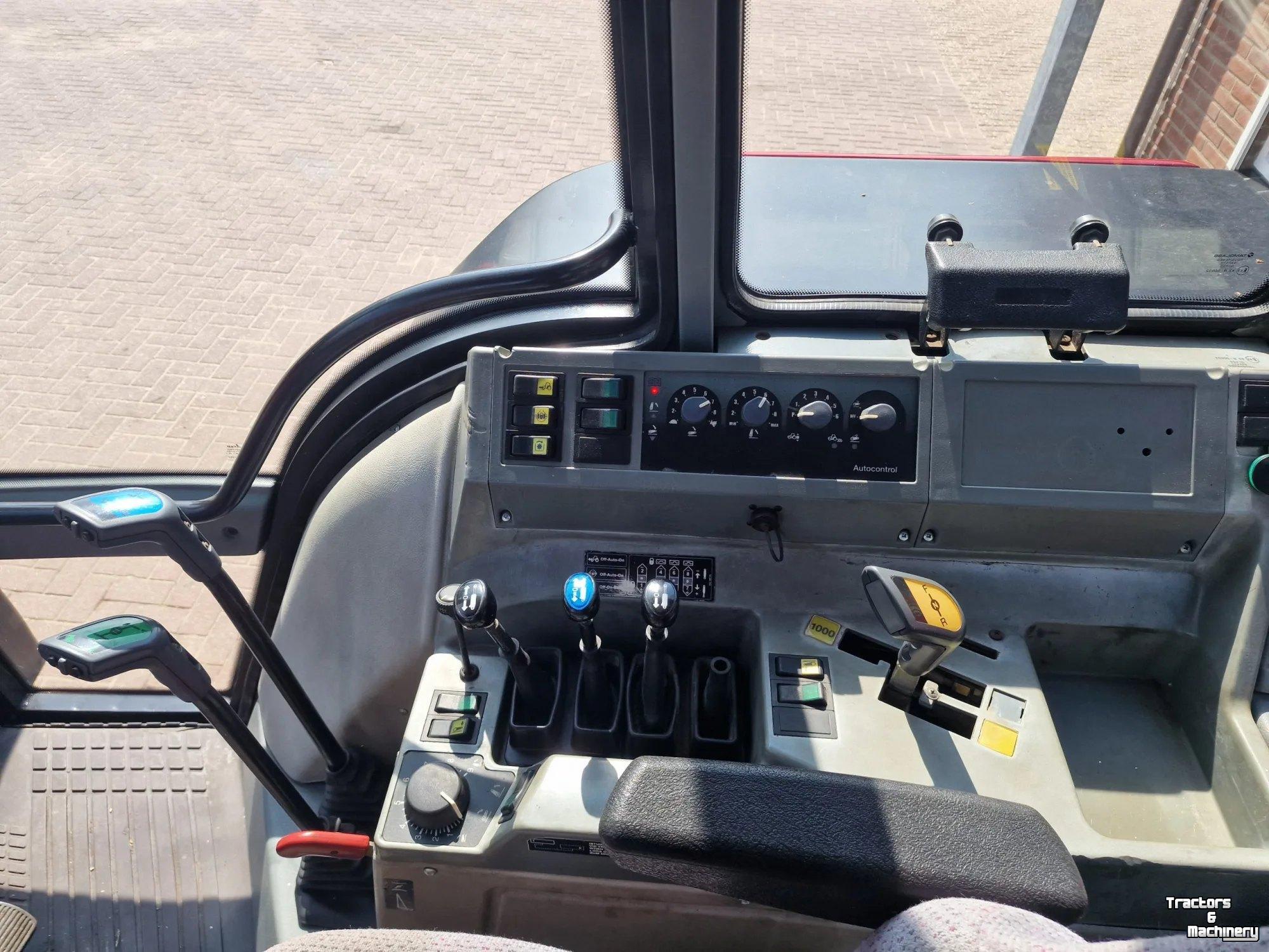 Tractor Valtra 8950