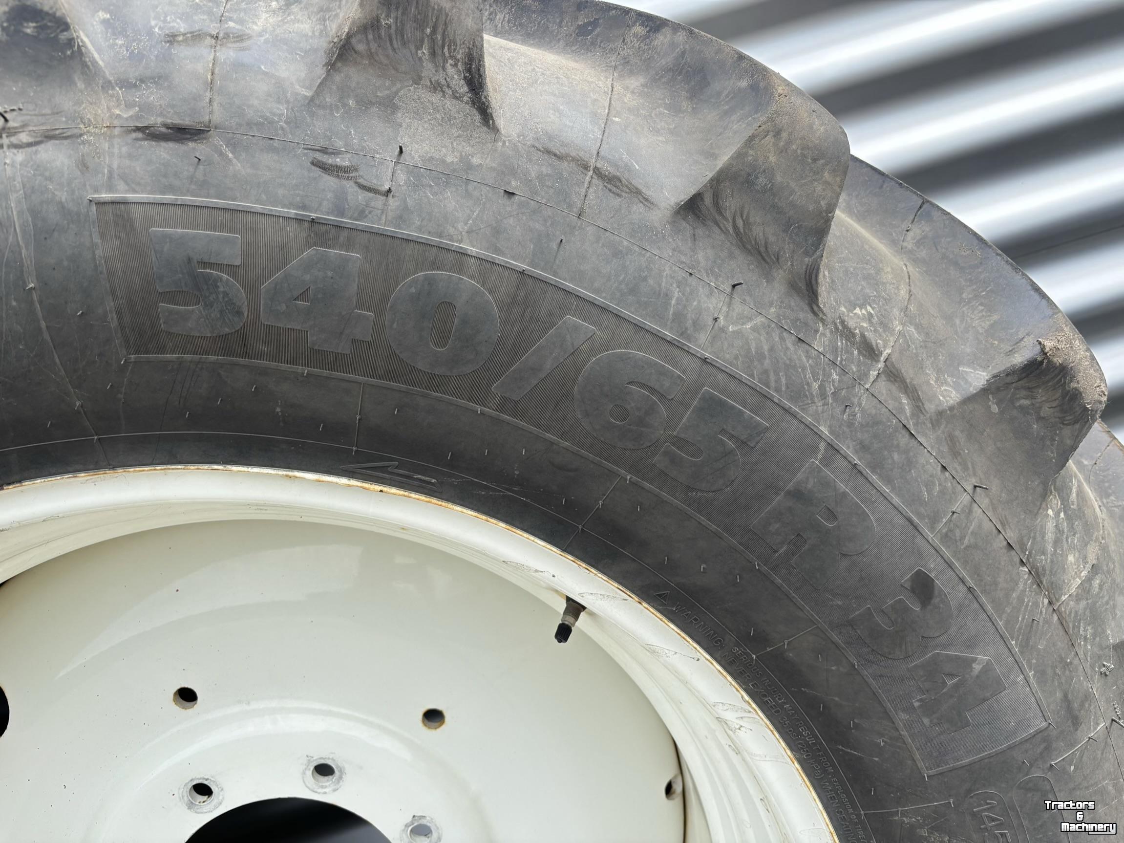 Wheels, Tyres, Rims & Dual spacers Michelin Multibib