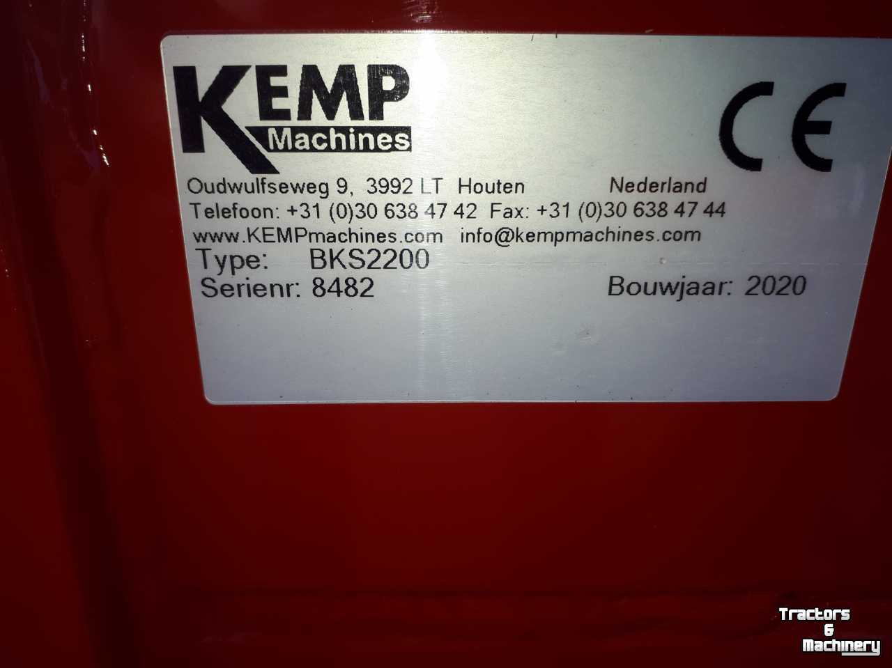 Bale clauw Kemp BKS2200 met rek euro en Manitou aansluiting