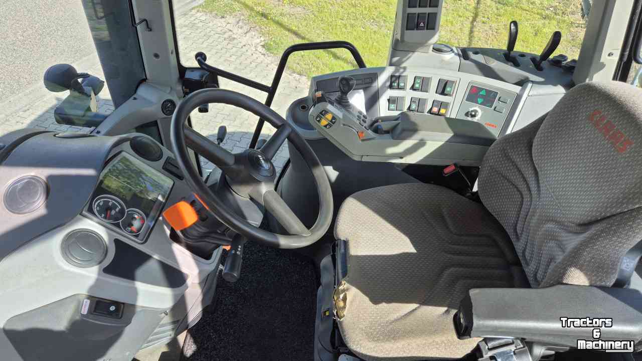 Tractor Claas Axion 810 C-Matic Cebis 50Kmh. Lucht, Fronthef en PTO