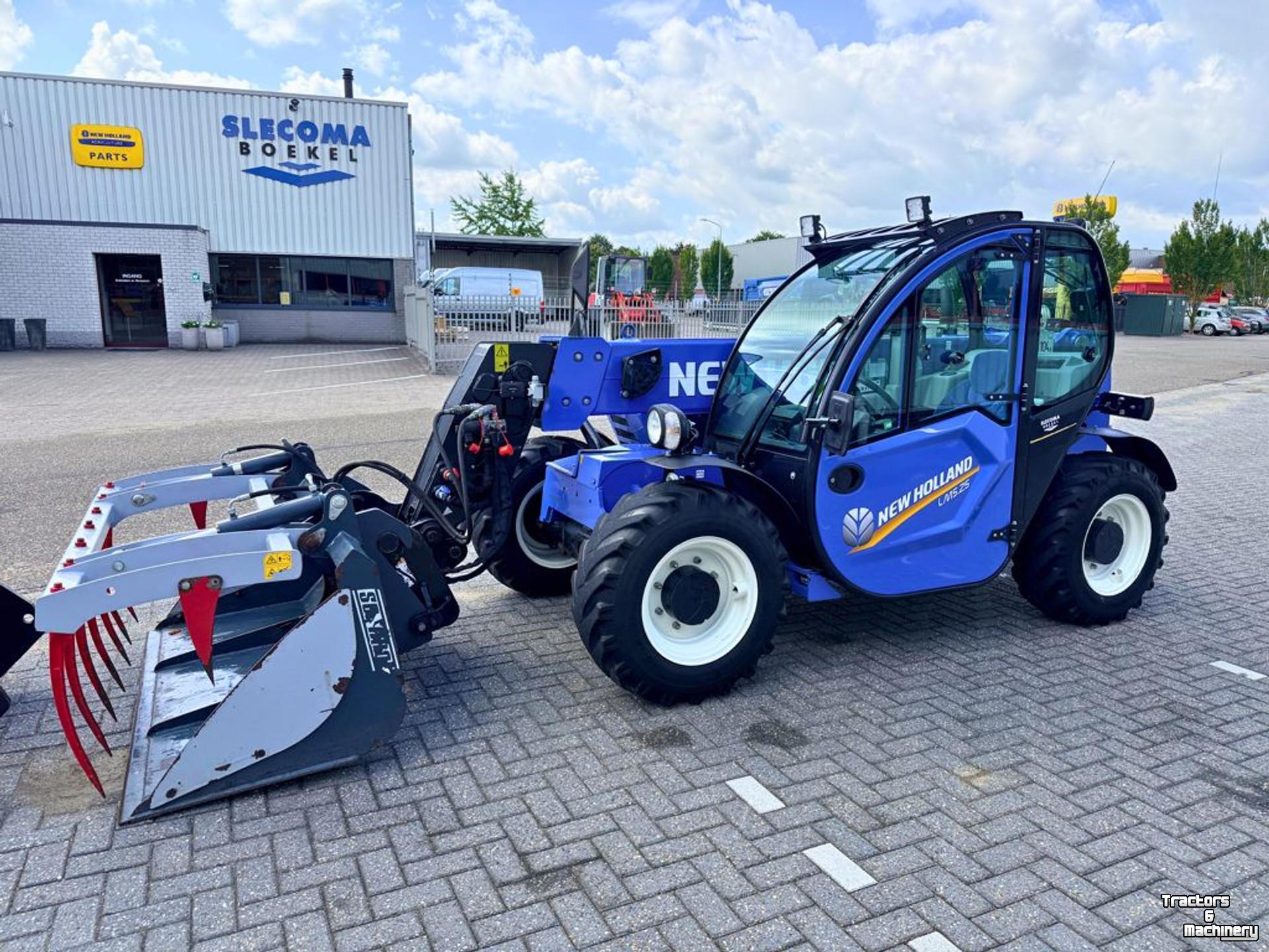 Telehandler New Holland LM5.25 Verreiker