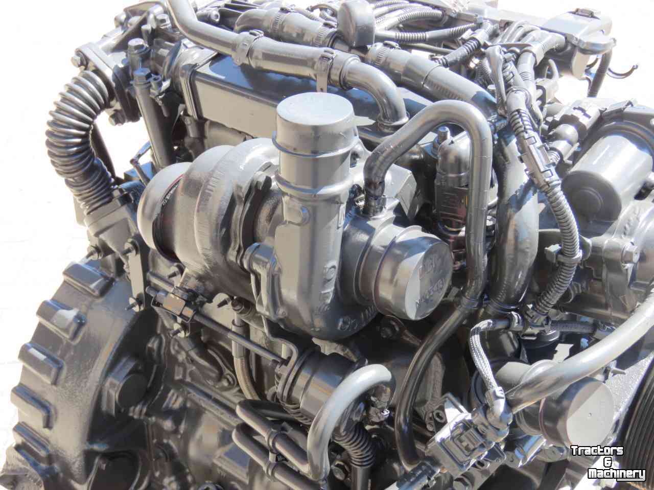 Engine FPT Complete FPT Motor 4cil F5HFL413A Parts no:5802853882