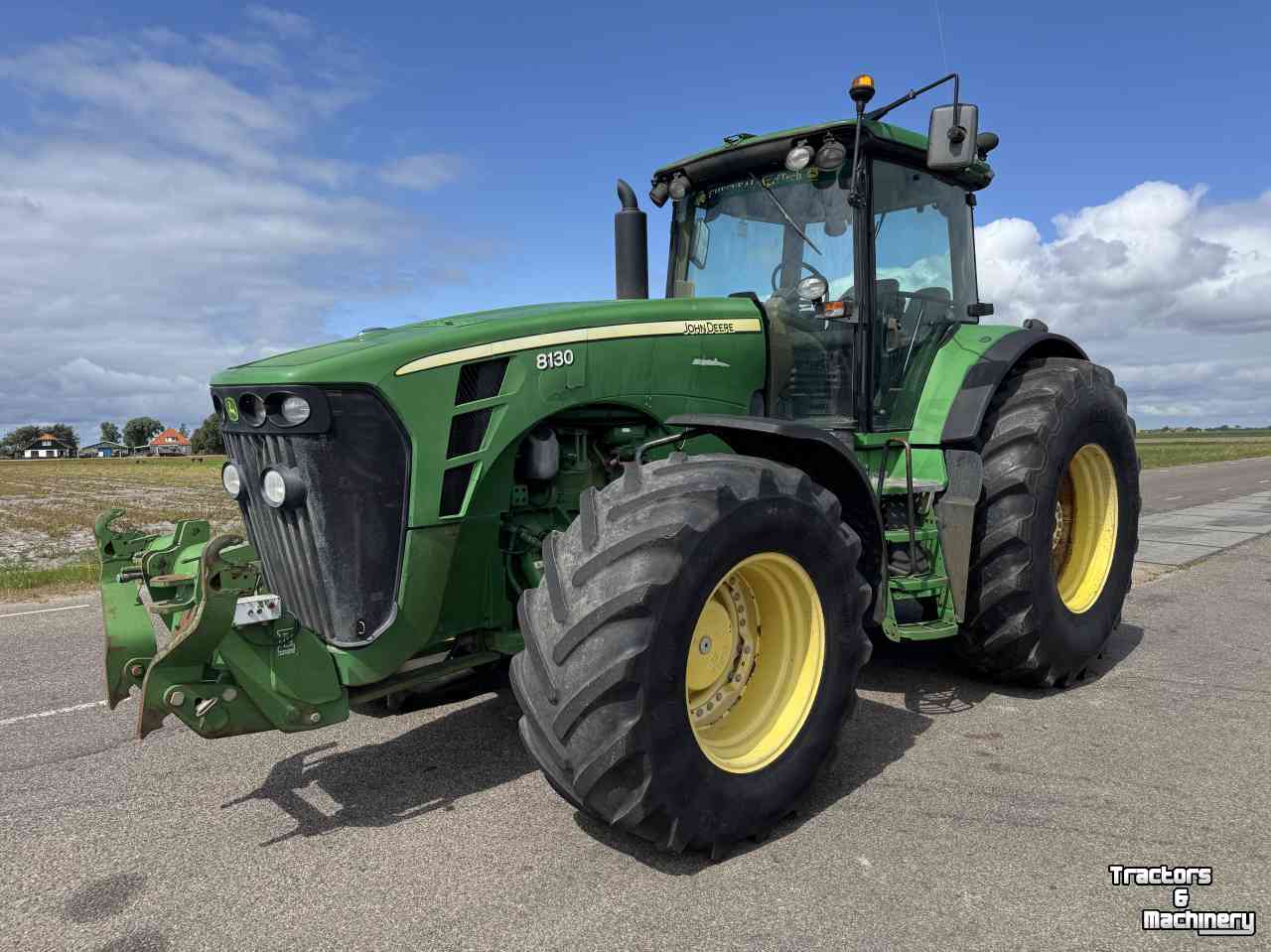 Tractor John Deere 8130