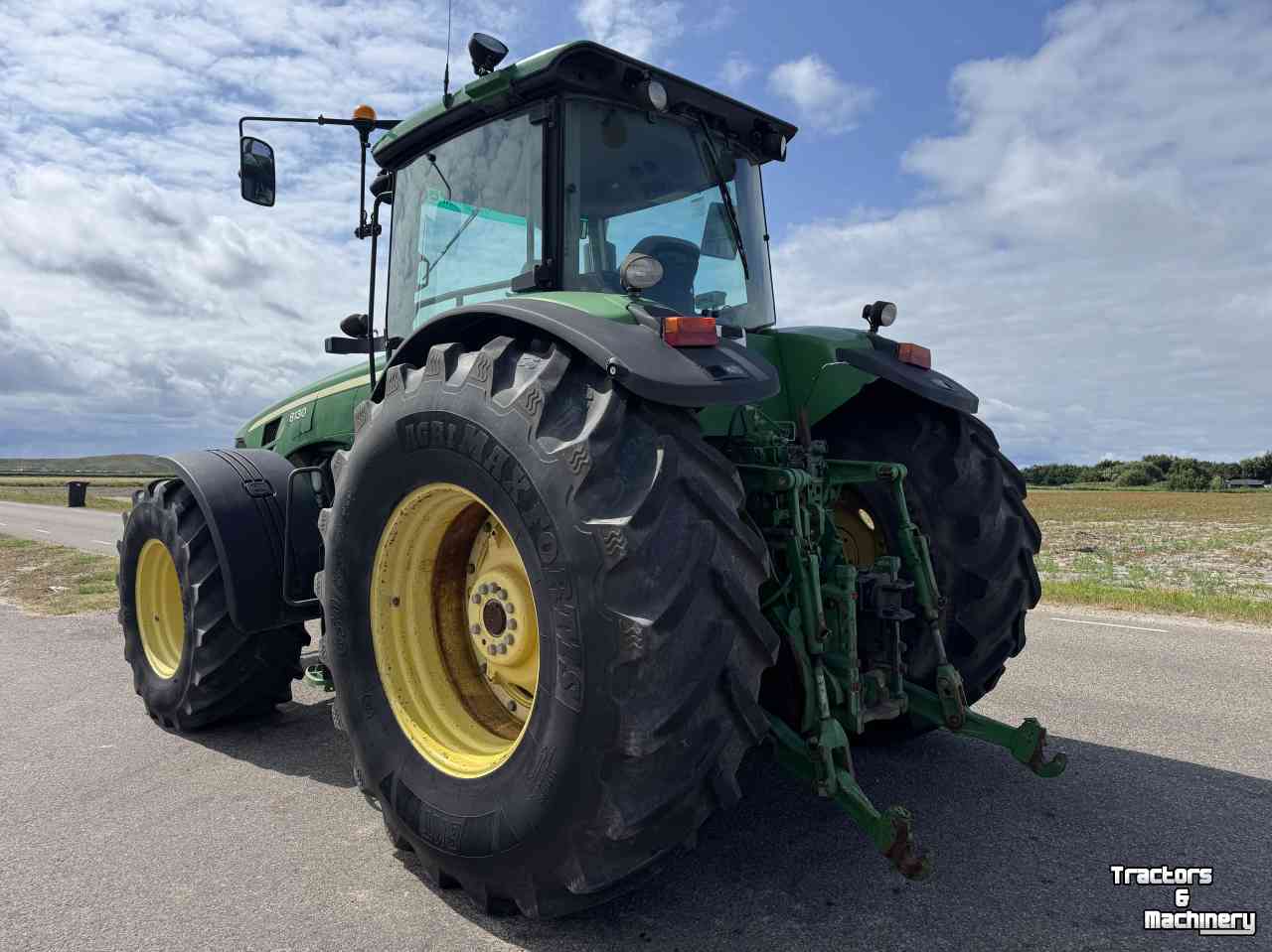 Tractor John Deere 8130
