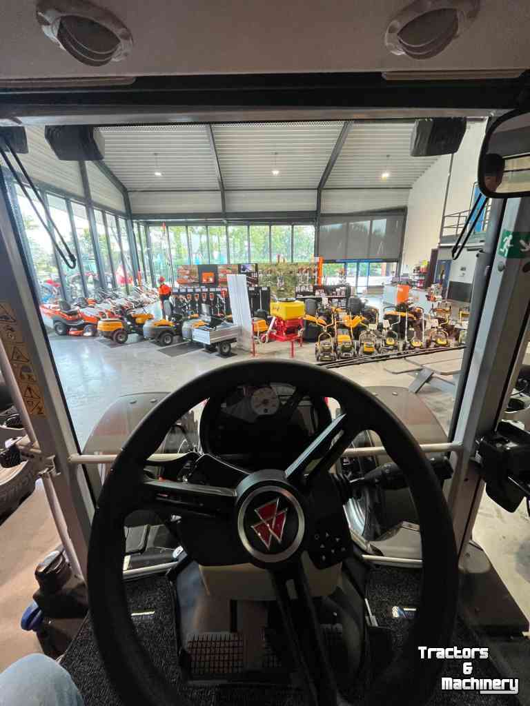 Tractor Massey Ferguson 5S.145 Dyna-VT