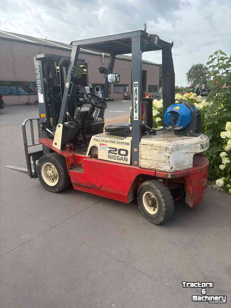 Forklift Nissan PJ01A20U