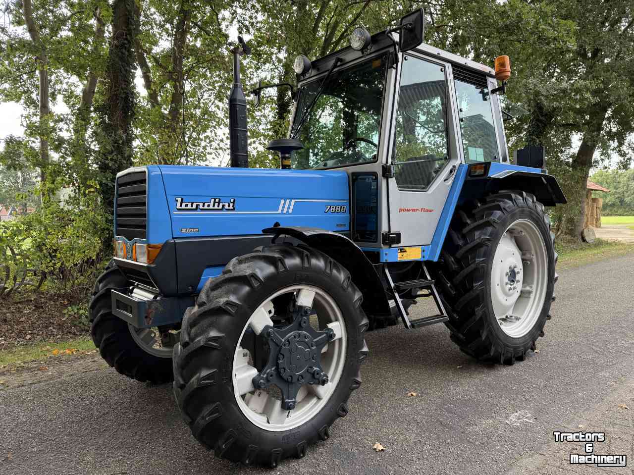 Tractor Landini 7880