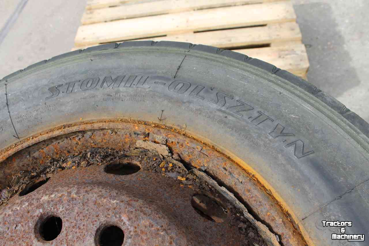 Wheels, Tyres, Rims & Dual spacers Stomil 265/70R19.5 Kormoran truckbanden trailerbanden wielen velgen 10-gaats