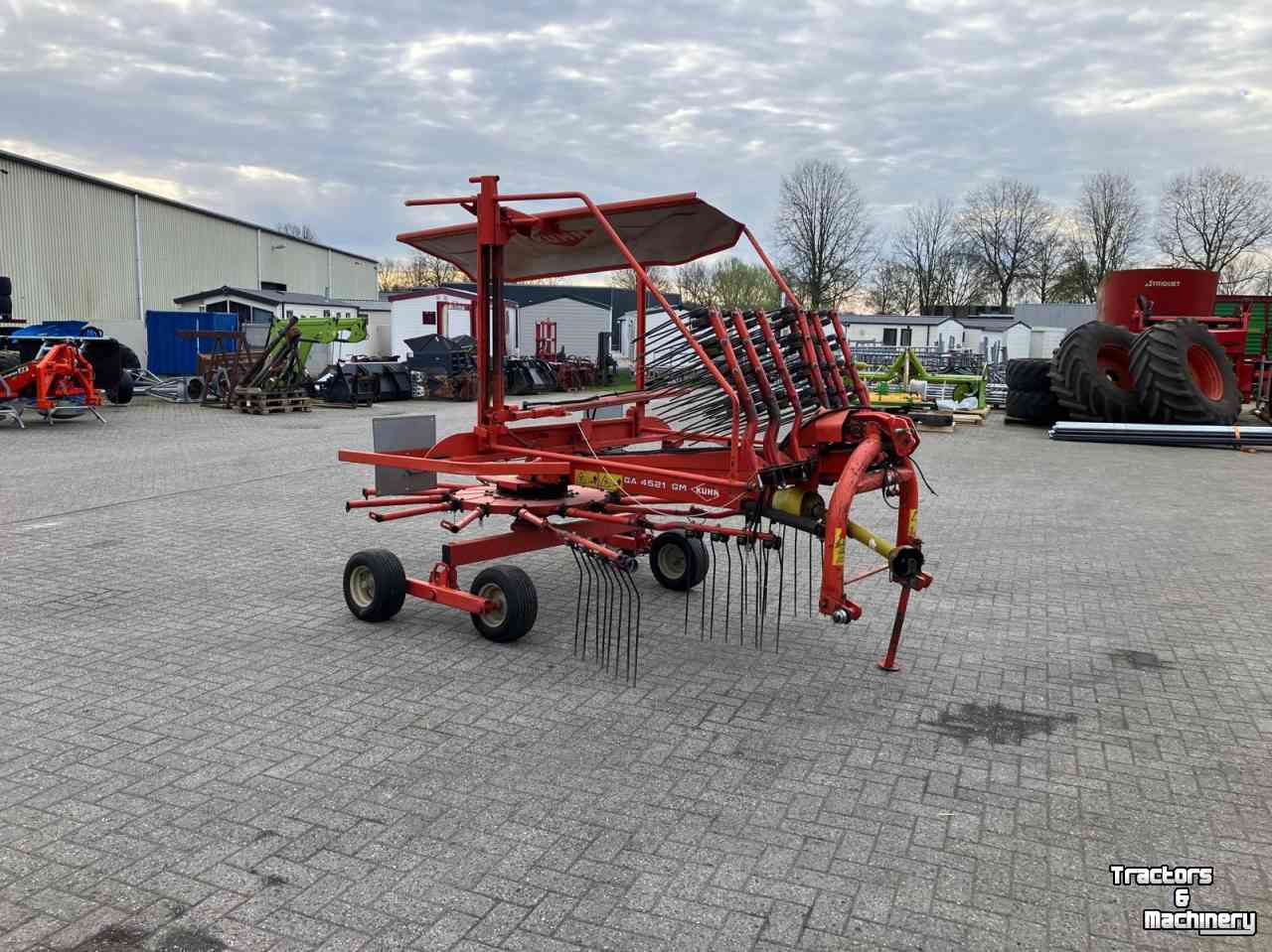 Rake Kuhn GA4521 GM
