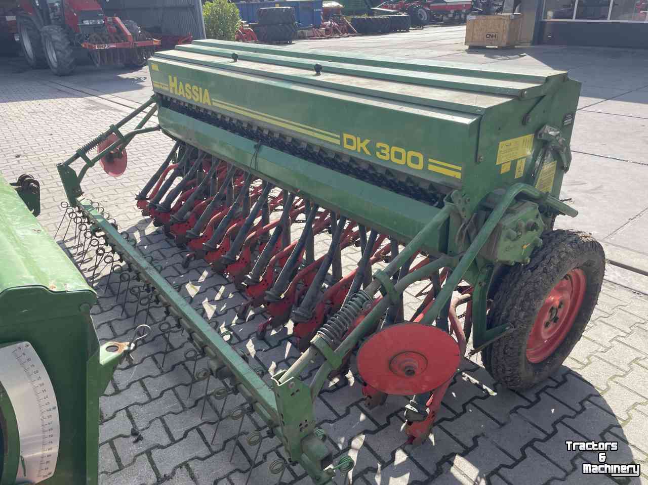 Seed drill Hassia DK 300/25