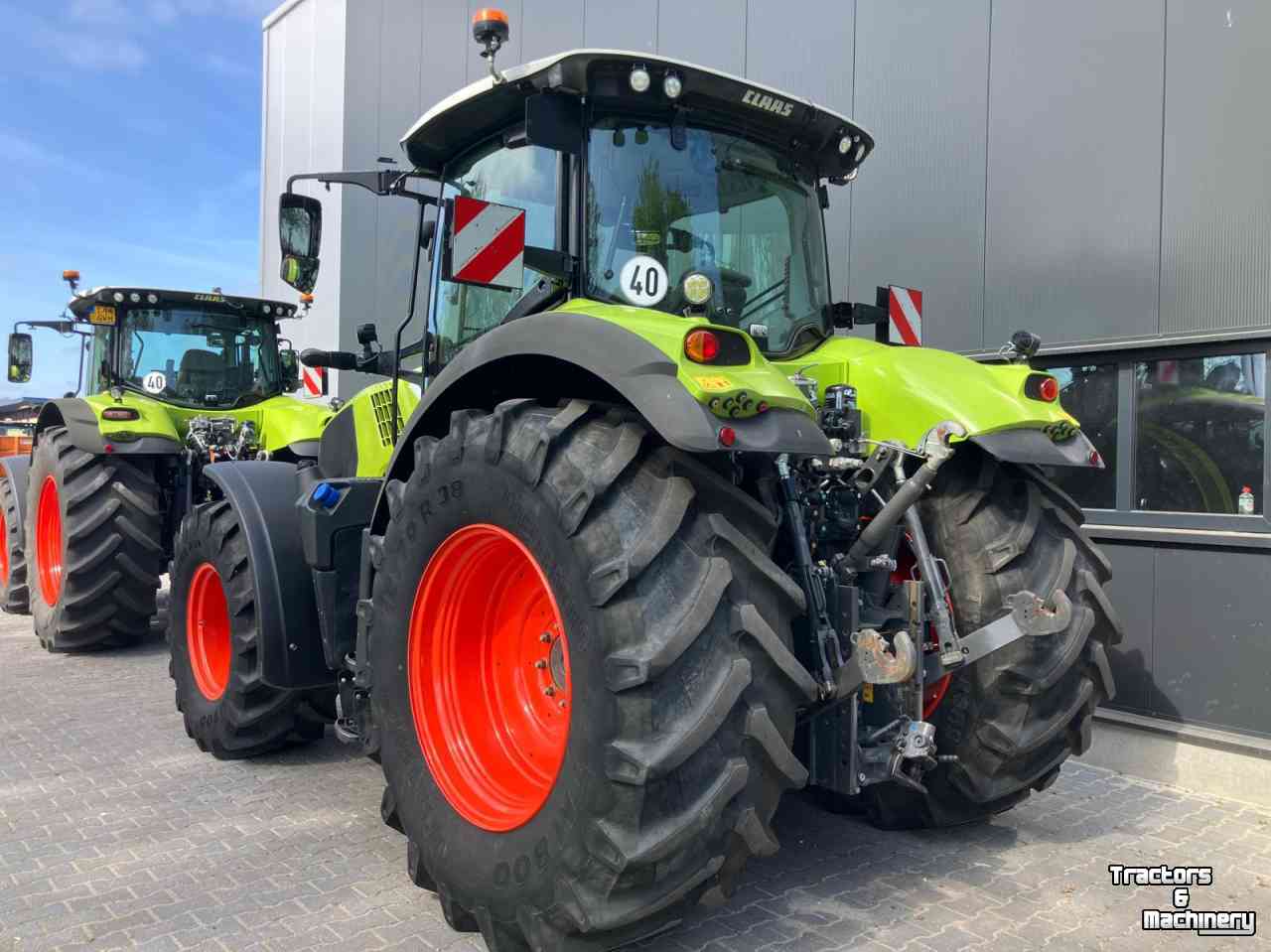 Tractor Claas Axion 800 Cis +