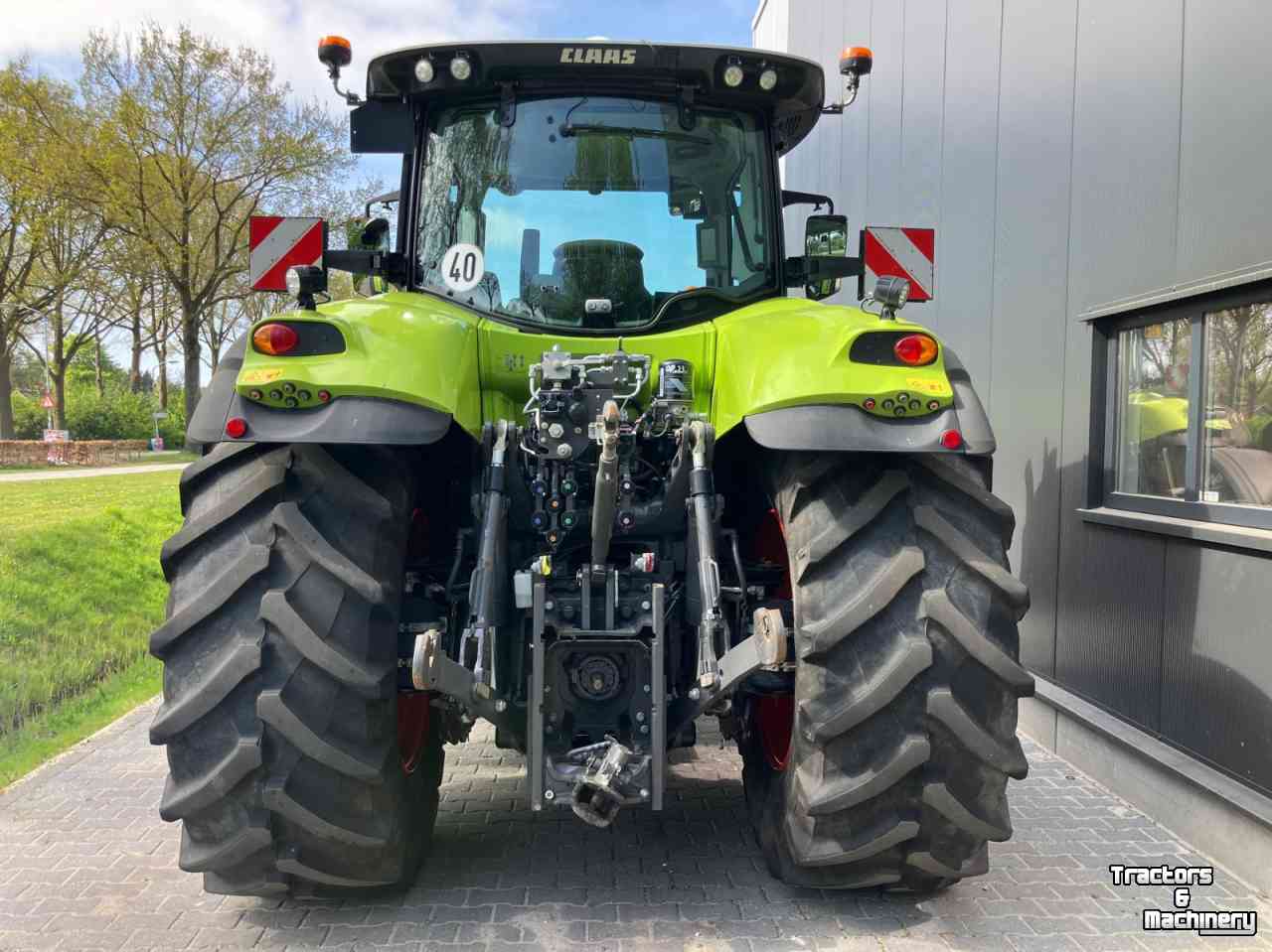 Tractor Claas Axion 800 Cis +