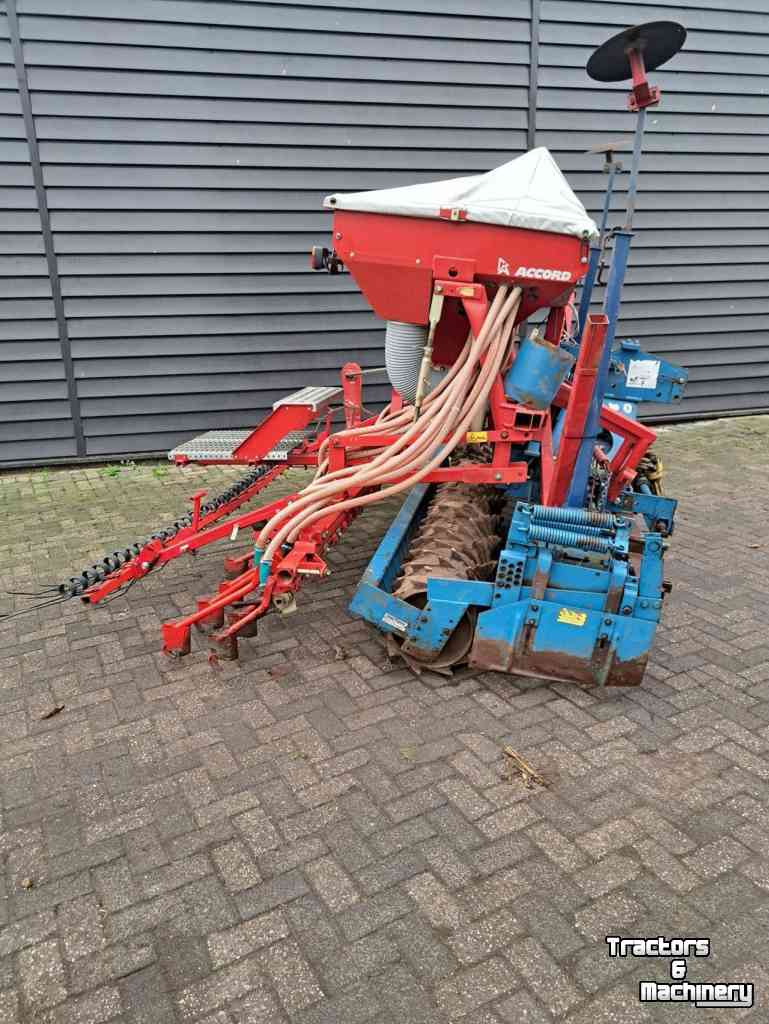Seedbed combination Accord 3 meter zaaimachine