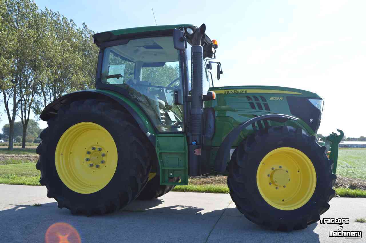 Tractor John Deere 6125R