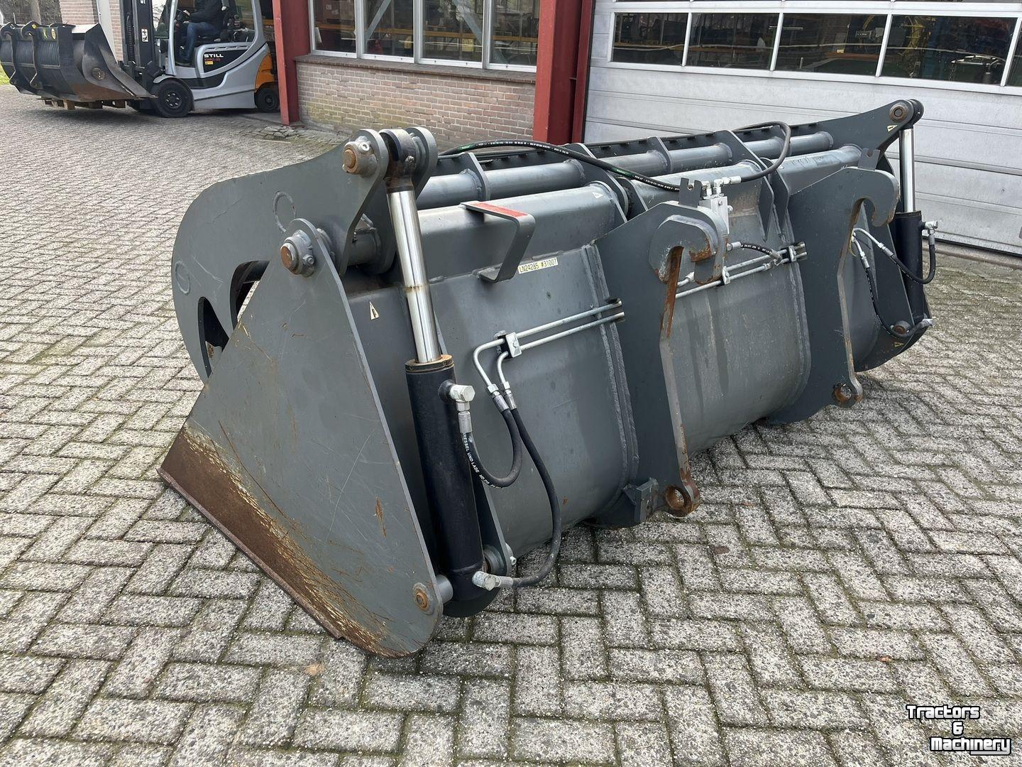 Silage Grabbucket / Grabfork Kramer Voorzetstukken