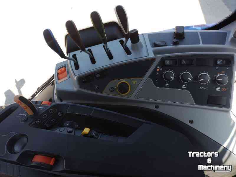 Tractor Valtra T194 Active
