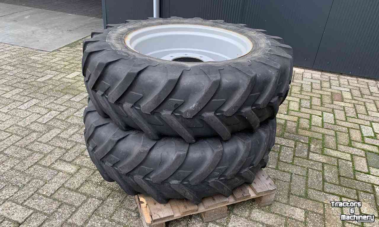 Wheels, Tyres, Rims & Dual spacers Michelin 13.6R28 50% Agribib