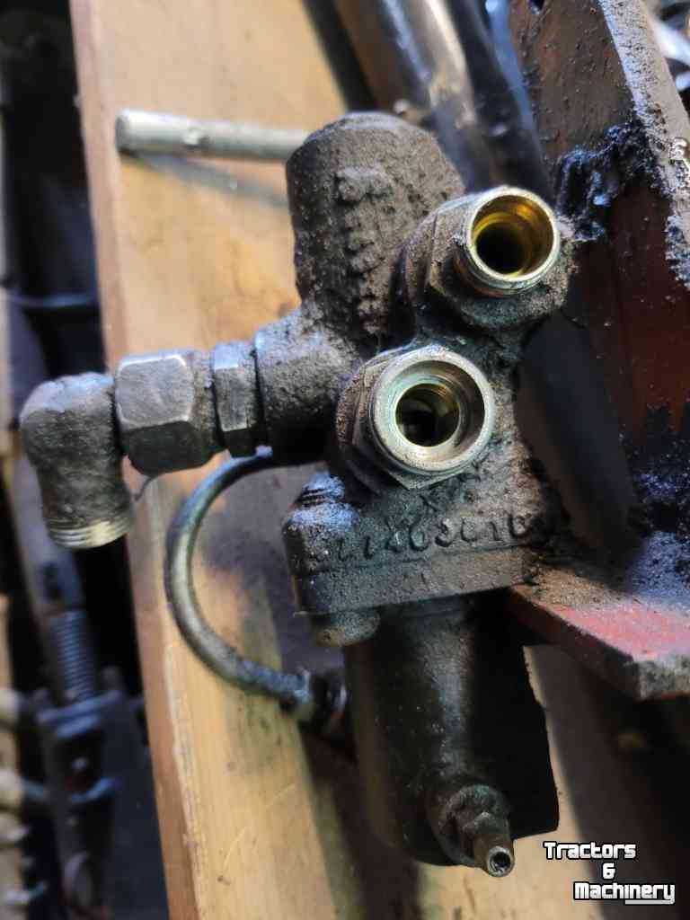 Used parts for tractors Deutz-Fahr Agroprima