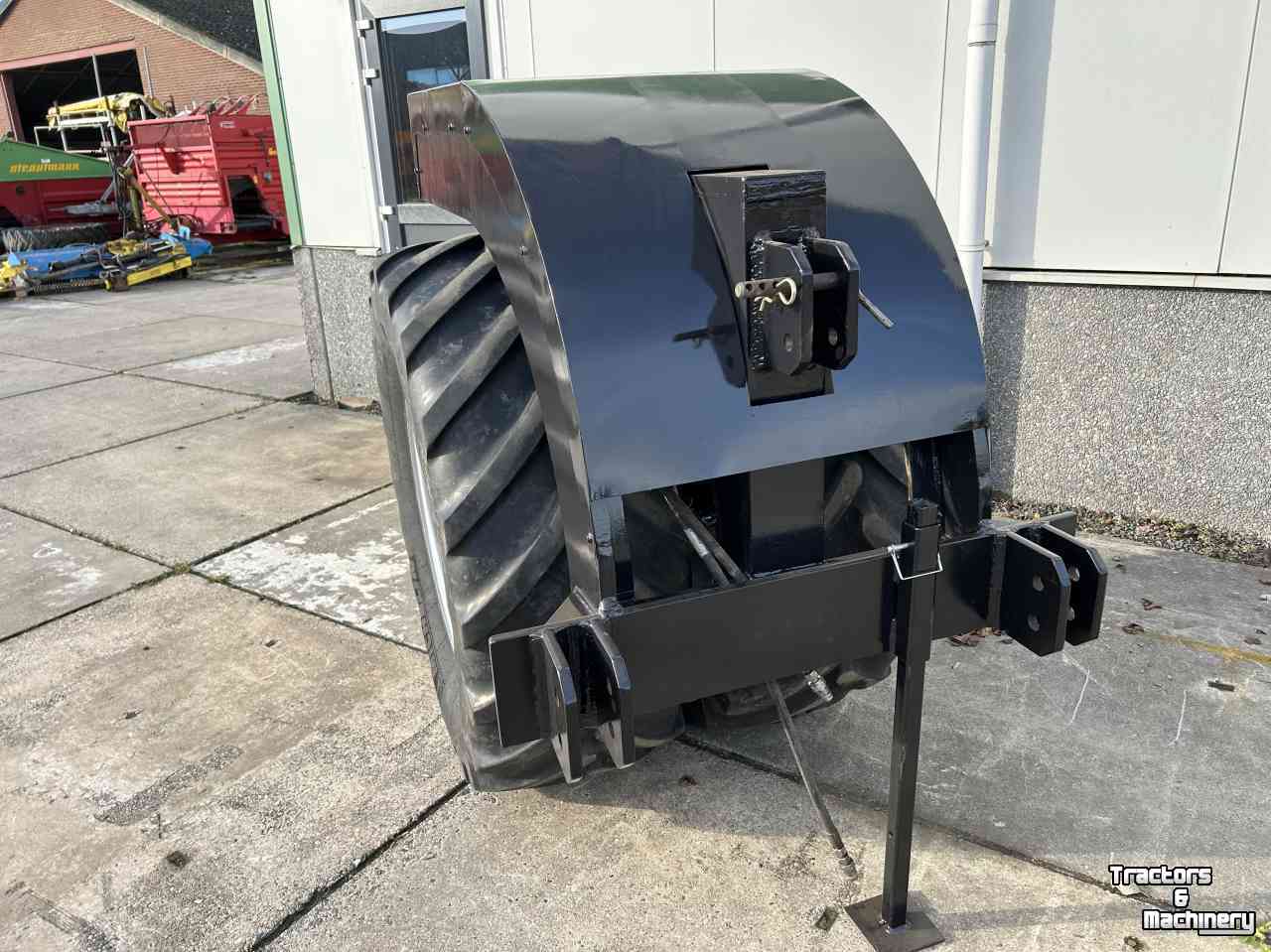 Front tyre packer  Gestuurde neuswiel ( laatste kans voor 5000,-)