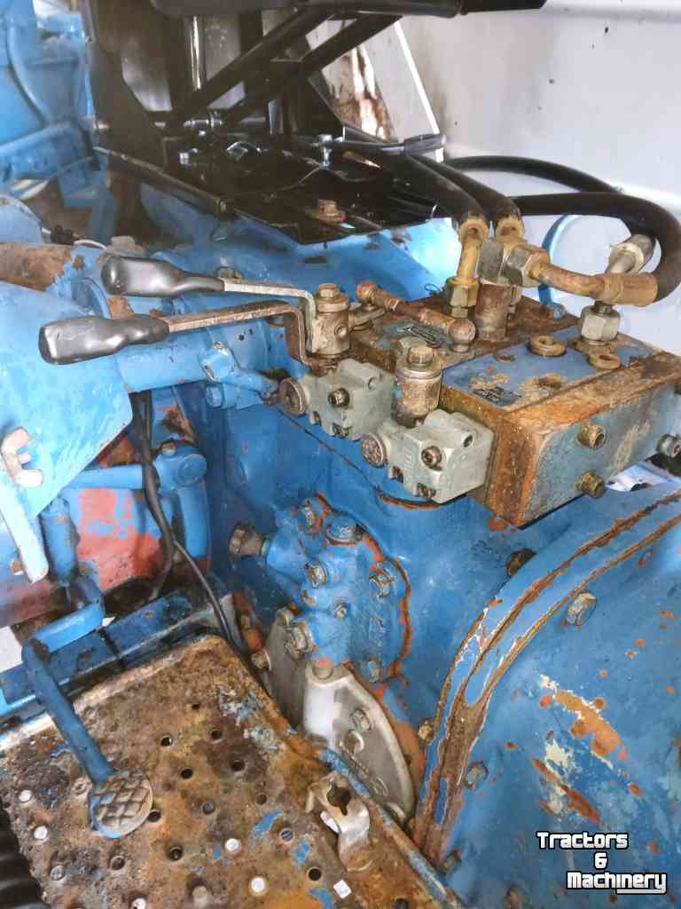 Tractor Ford 4000