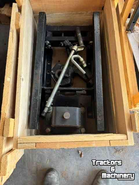 Other tractors and accessories Deutz-Fahr Diverse types 7200 bak