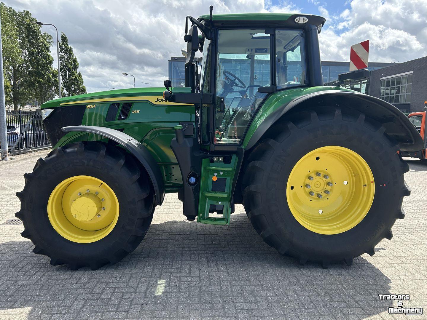 Tractor John Deere 6M 185