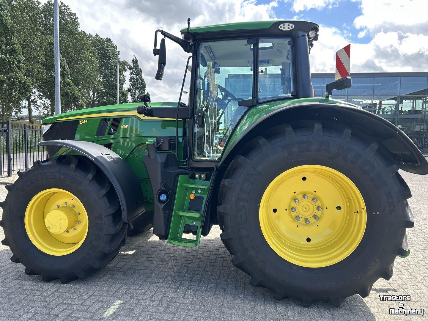 Tractor John Deere 6M 185