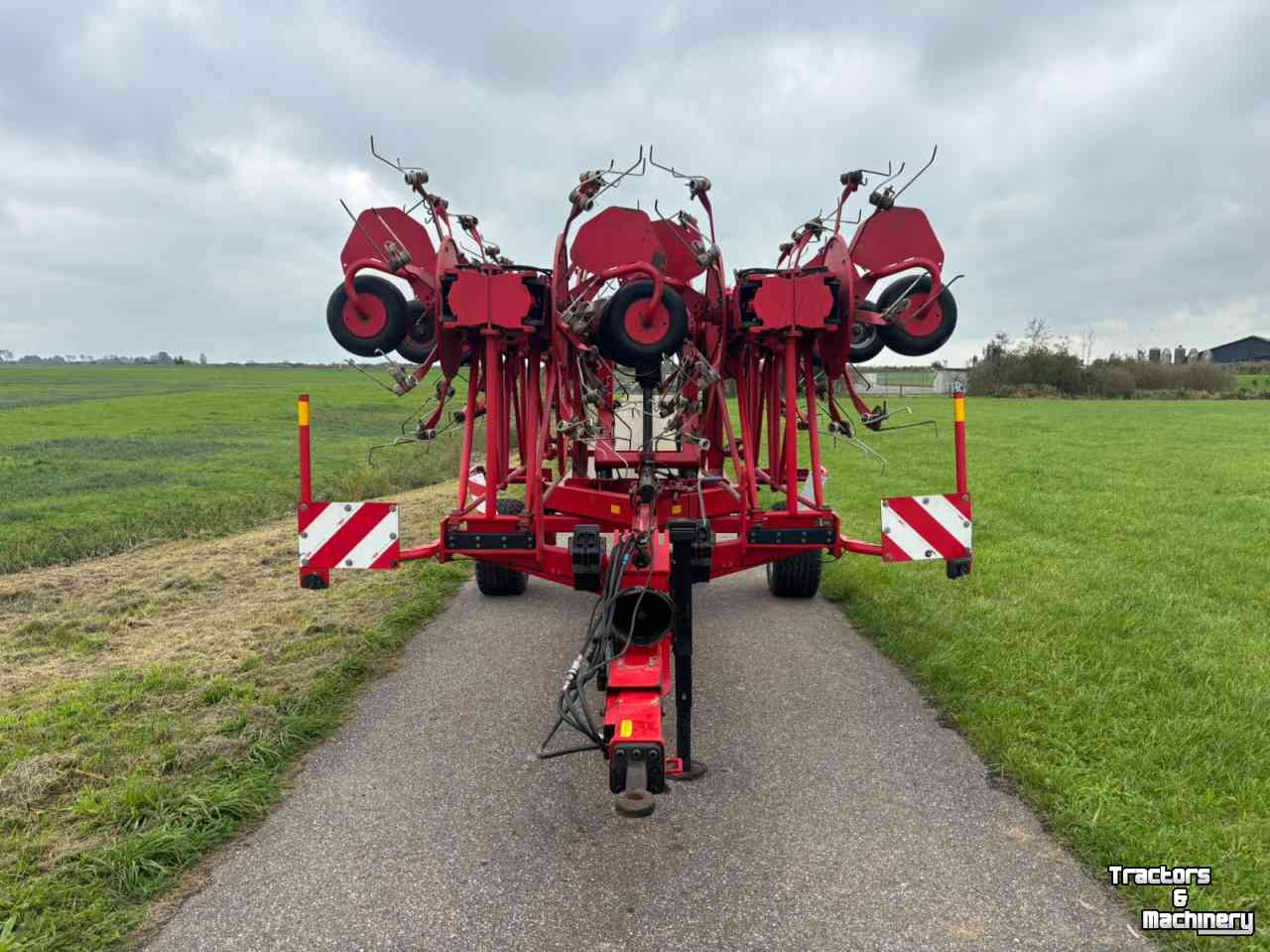 Tedder Lely Lotus 1500