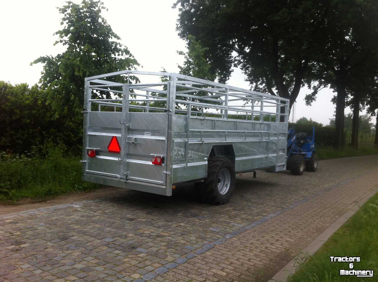 Livestock trailer Heuvelmans 6VWH6025  veewagen 6 en 7 mtr