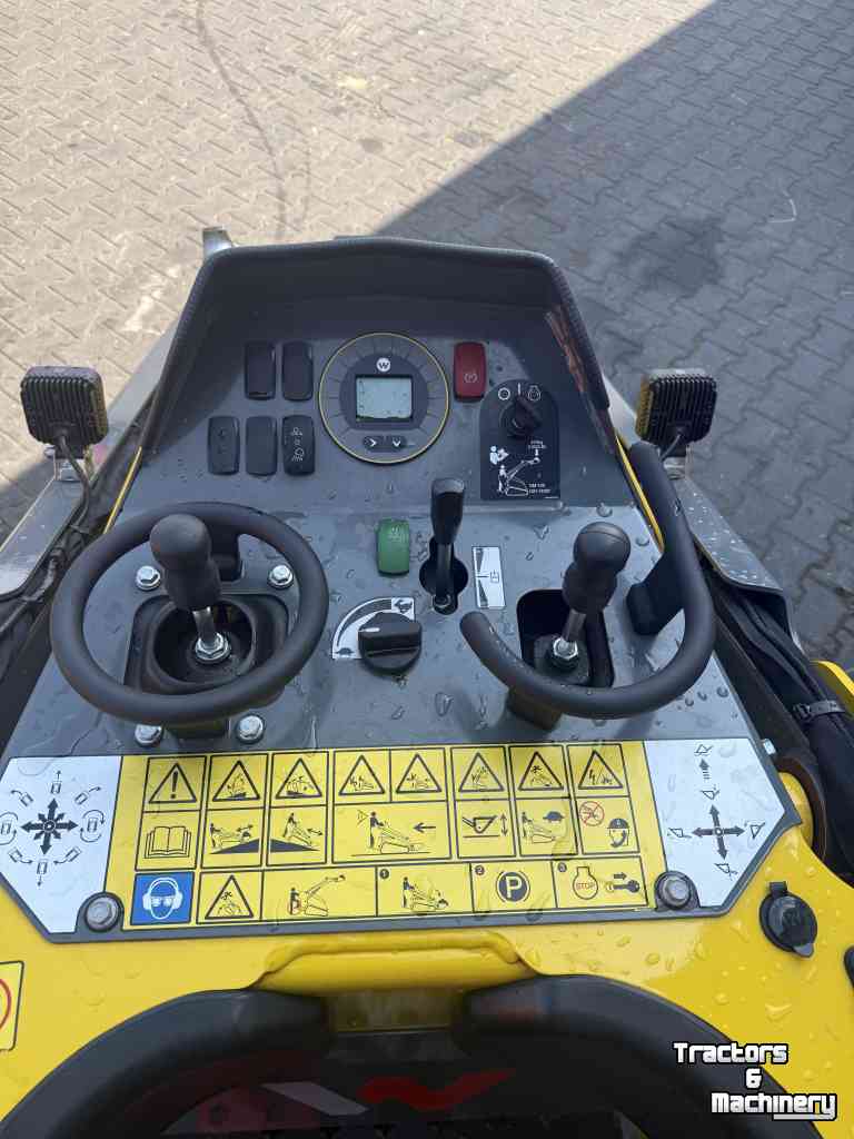 Skidsteer Wacker Neuson SM 100