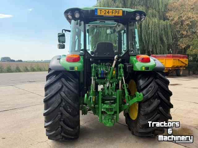 Tractor John Deere 5100m
