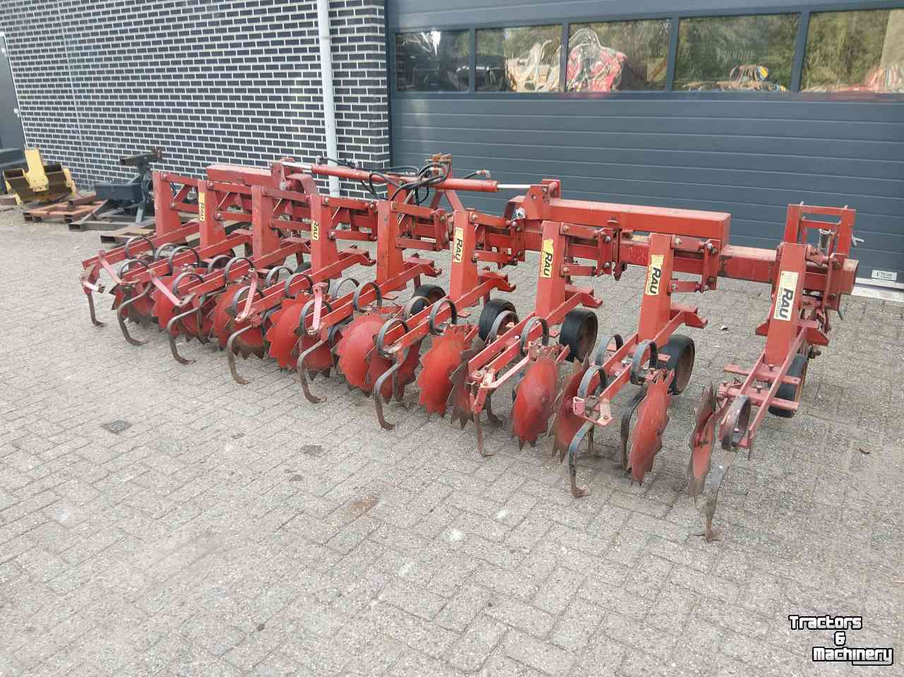 Inter-row cultivator Rau Polycrop Schoffelmachine 8 rijen
