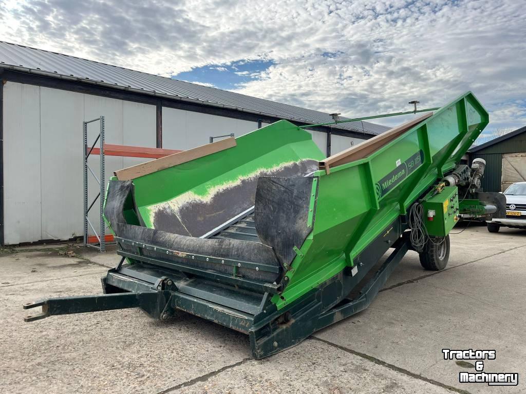 Receiving hopper Miedema SB 1151