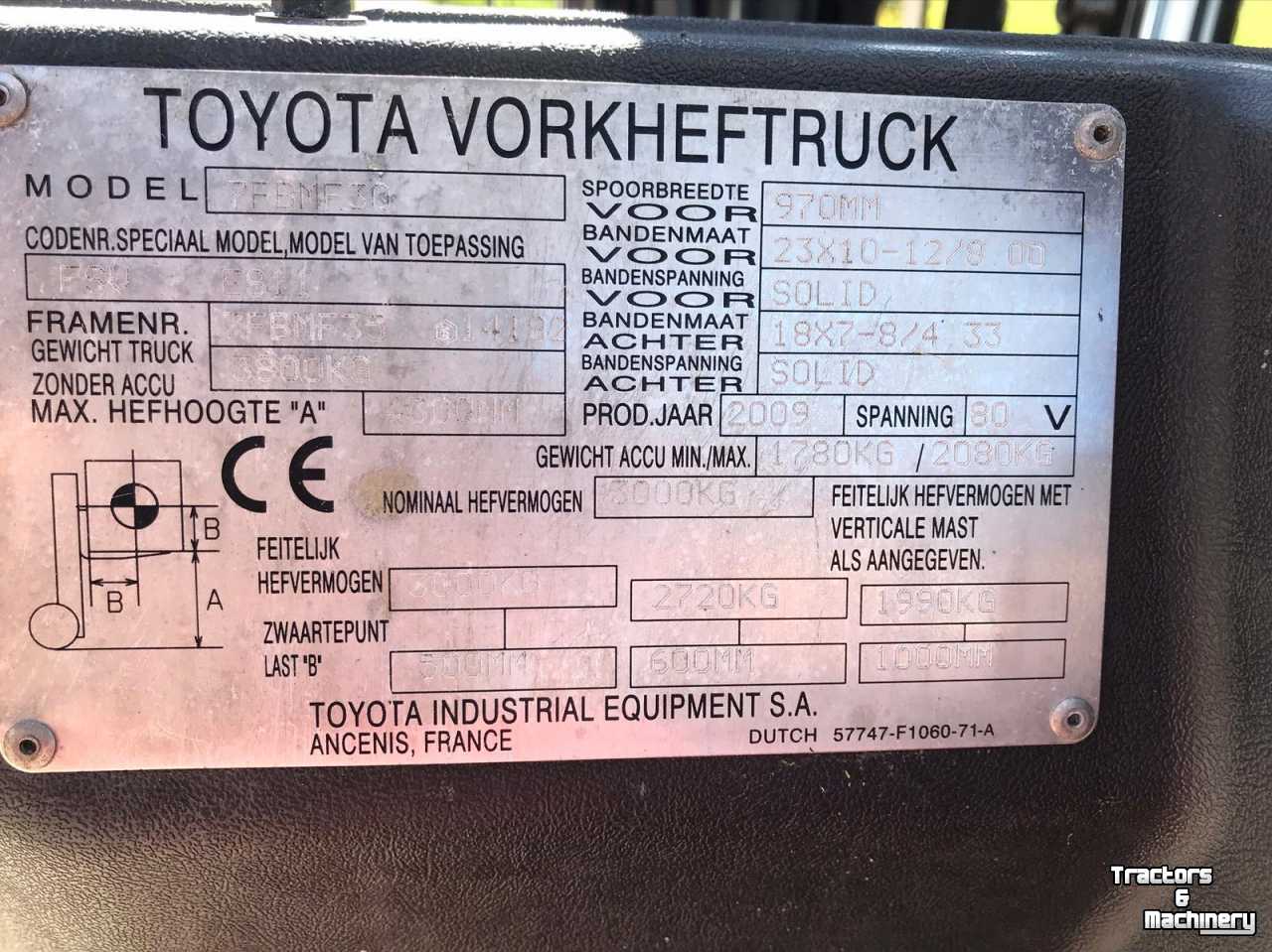 Forklift Toyota SAS 30