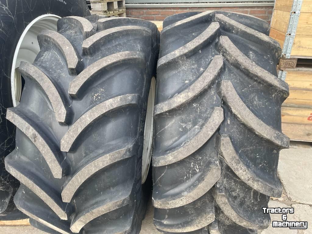 Wheels, Tyres, Rims & Dual spacers Vredestein Traxion XXL 710/70R38 + 600/65R28