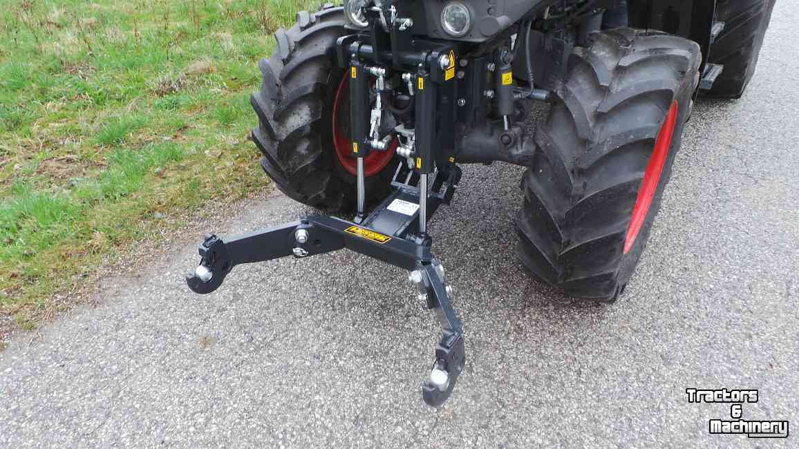 Small-track Tractor Fendt 211/210/209/208 V/F/P Fronthef smalspoor