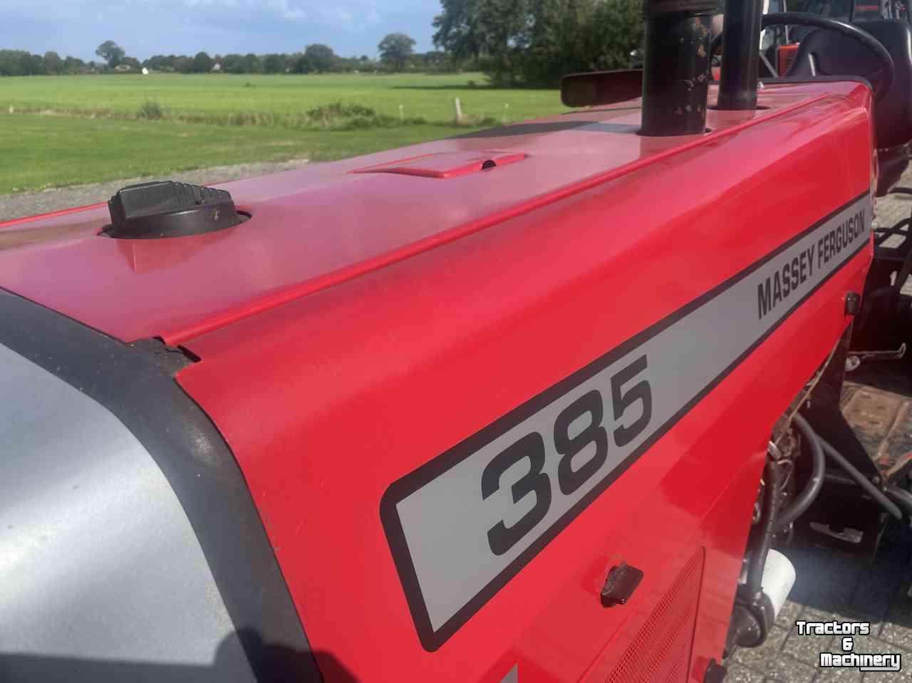 Tractor Massey Ferguson 385 2WD Perkins 4 cil.diesel Powersteering