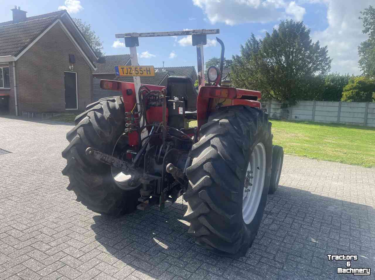 Tractor Massey Ferguson 385 2WD Perkins 4 cil.diesel Powersteering