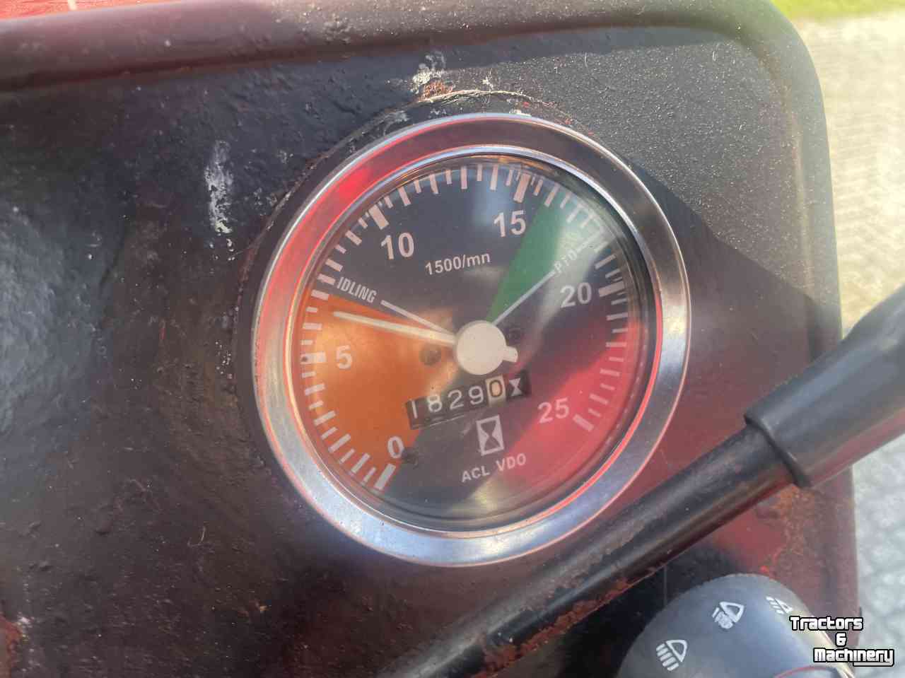 Tractor Massey Ferguson 385 cabrio powersteering  4 cil.diesel