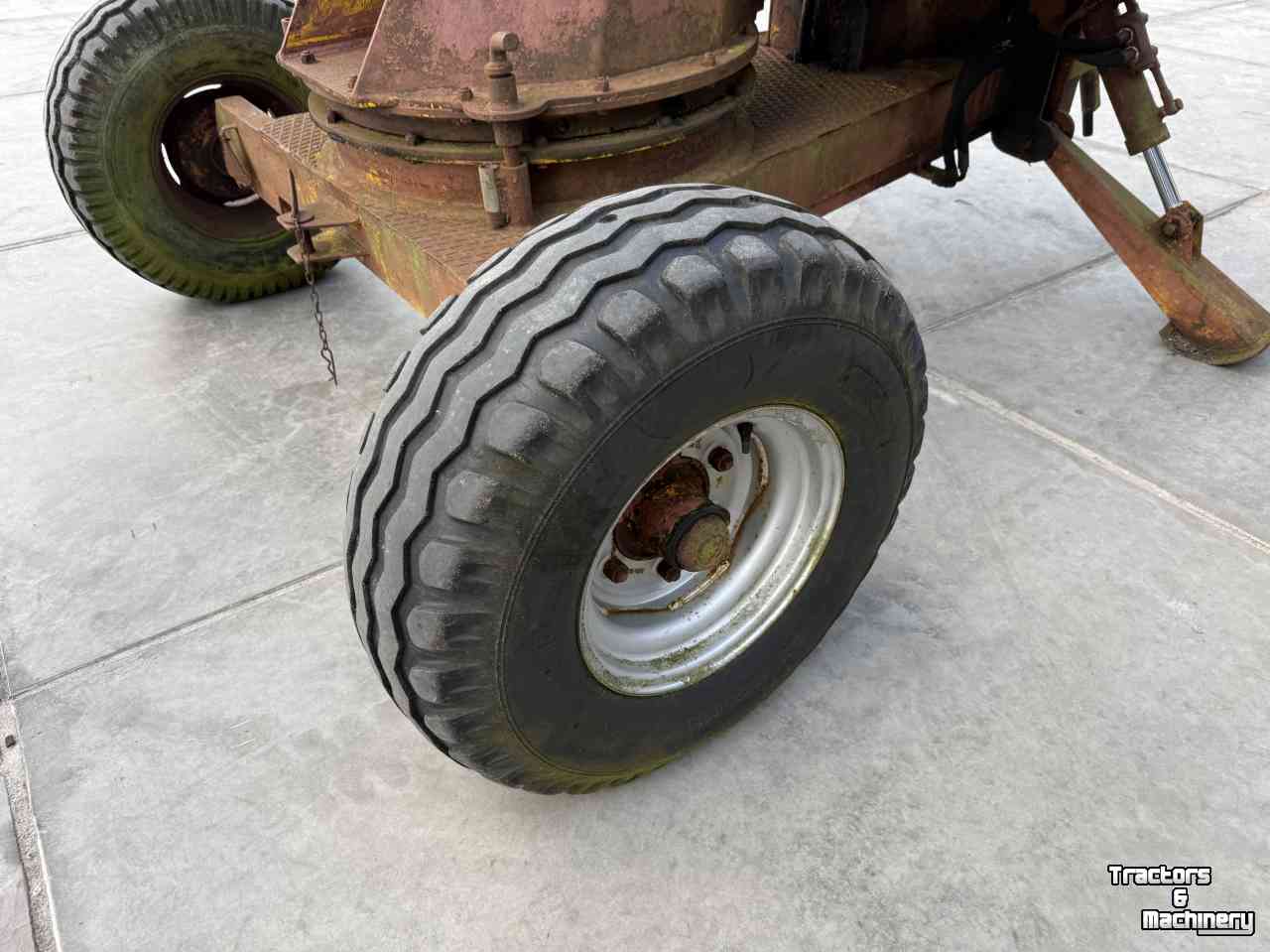 Other earthmoving and heavy equipment and accessories Bazzoli Landbouwkraan , getrokken kraan