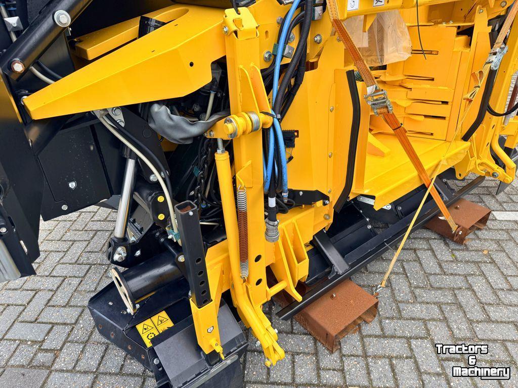 Cornhead New Holland 60BFI Stalkbuster / Kemper 460 Plus