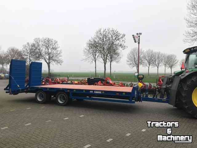 Low loader / Semi trailer Pronar RC2100 Dieplader  oprijwagen