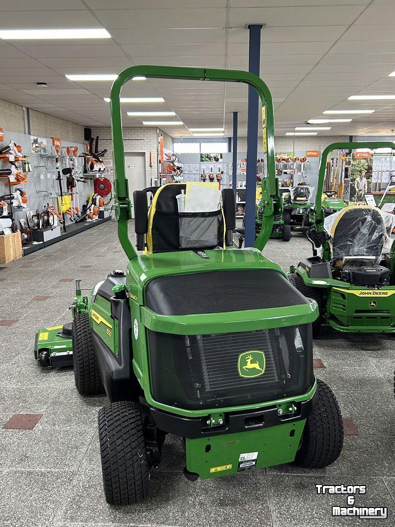 Ride-on mower John Deere 1550