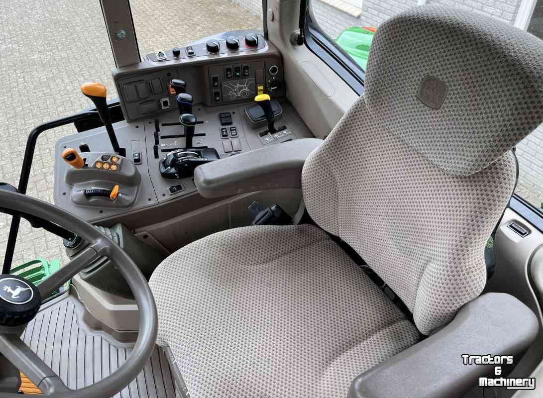 Tractors John Deere 6195M Bouwjaar 2018 4940 uur CommandQuad Autotrack-Ready Luchtremmen