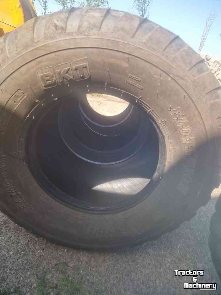 Other wheels, rims, tyres and accessories  Diverse