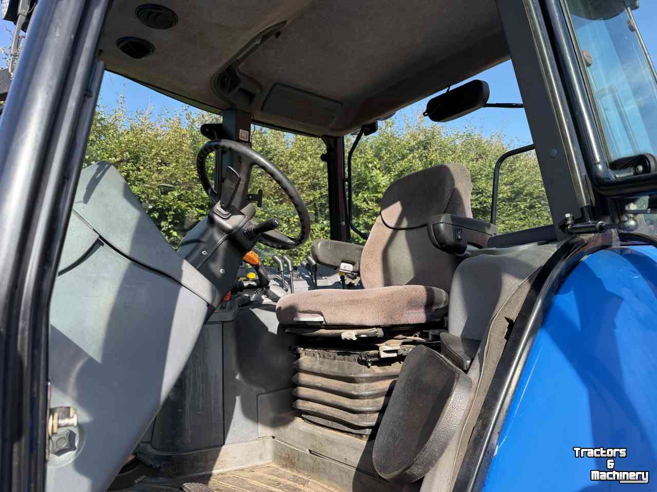 Tractor New Holland TM140 RC