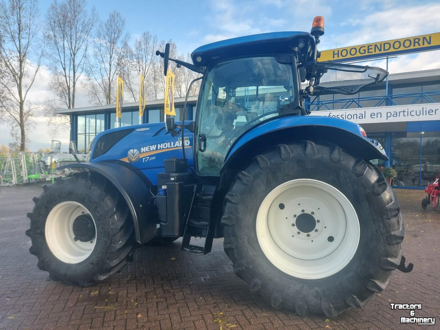 Tractor New Holland T7.210