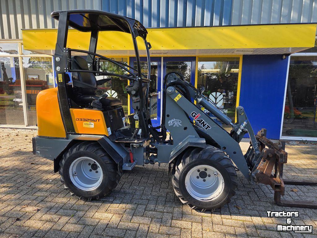 Wheelloader Giant D332SWT