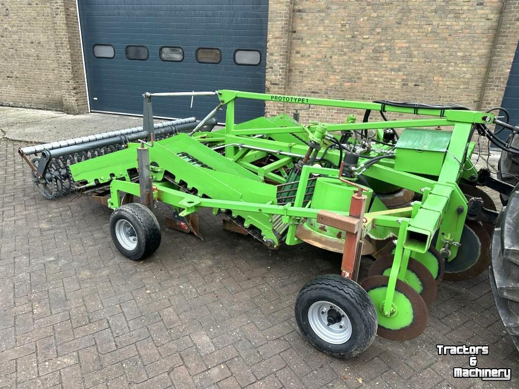 Ploughs  Beddenploeg