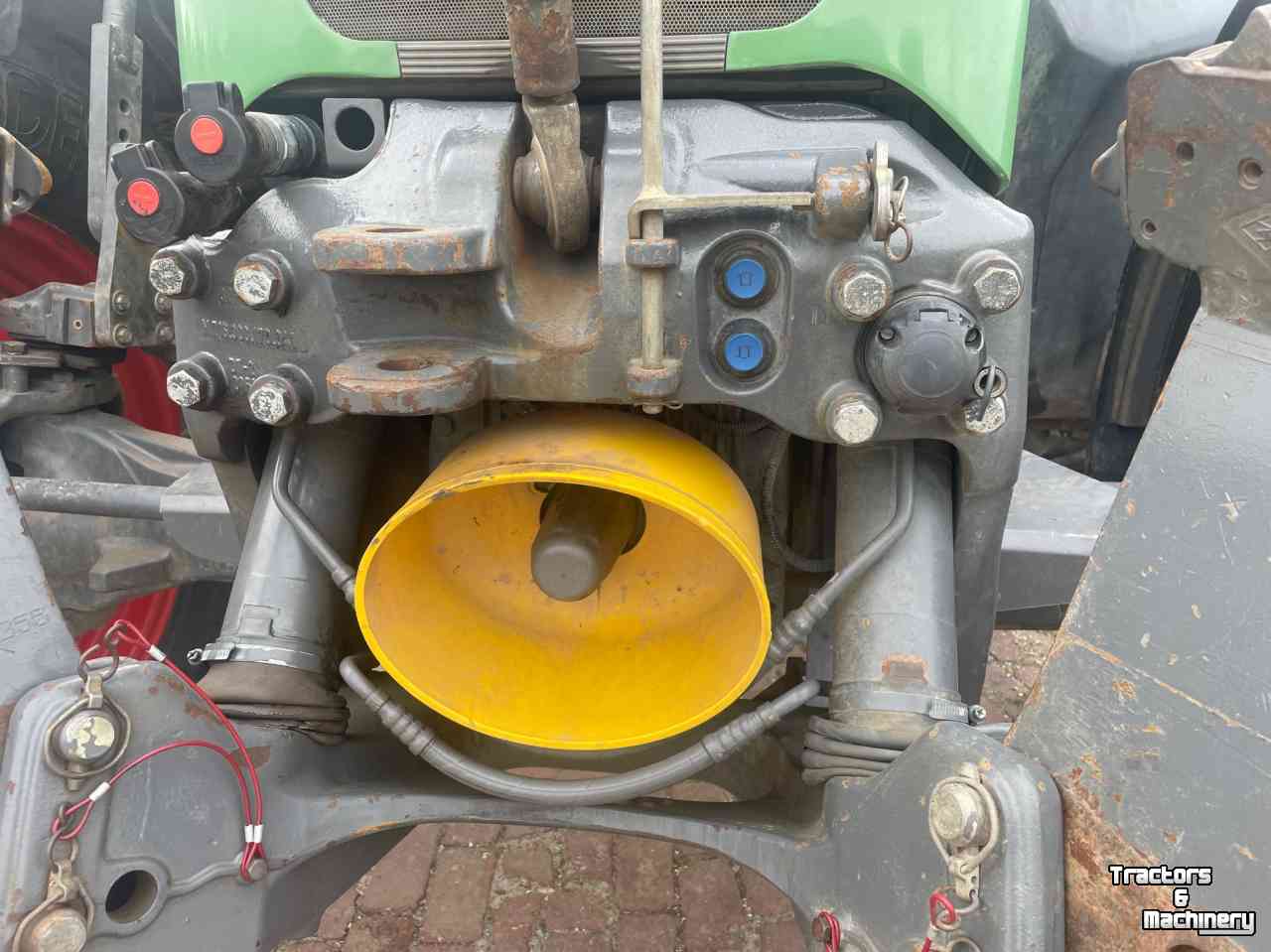 Used parts for tractors Fendt front pto 400/700/800